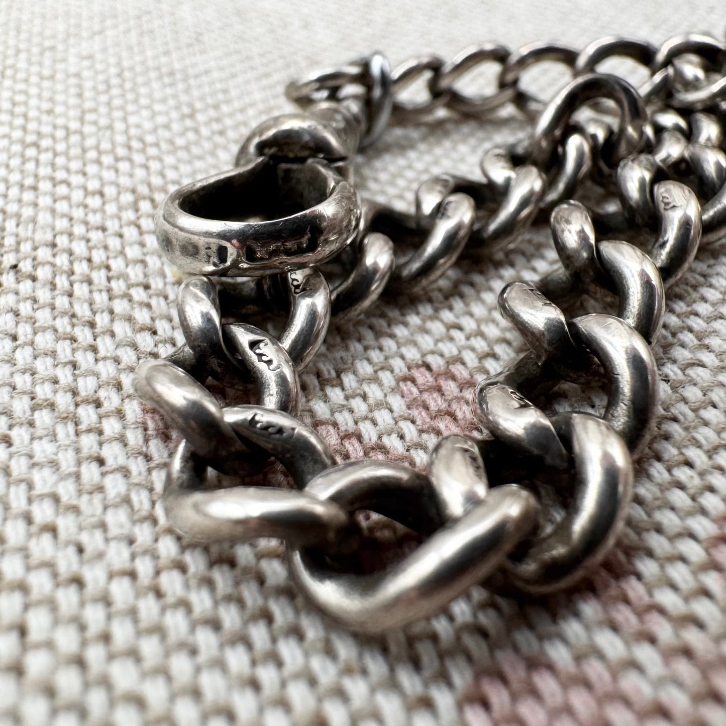 Antique Albert chain (Birmingham 1907) with WWII medallion (London 1929)
