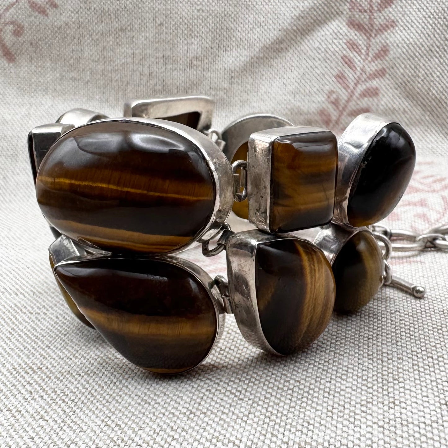 Tiger eye bracelet