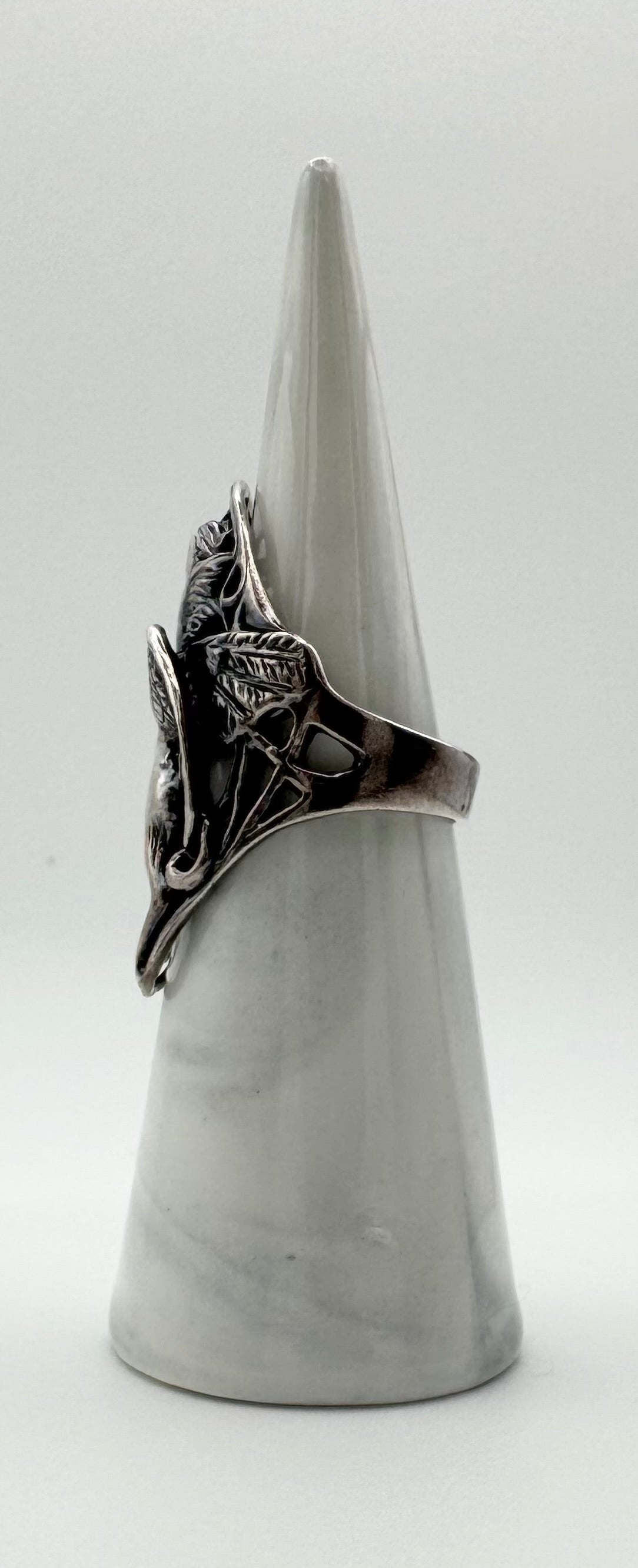 Pegasus ring, size N.5/7