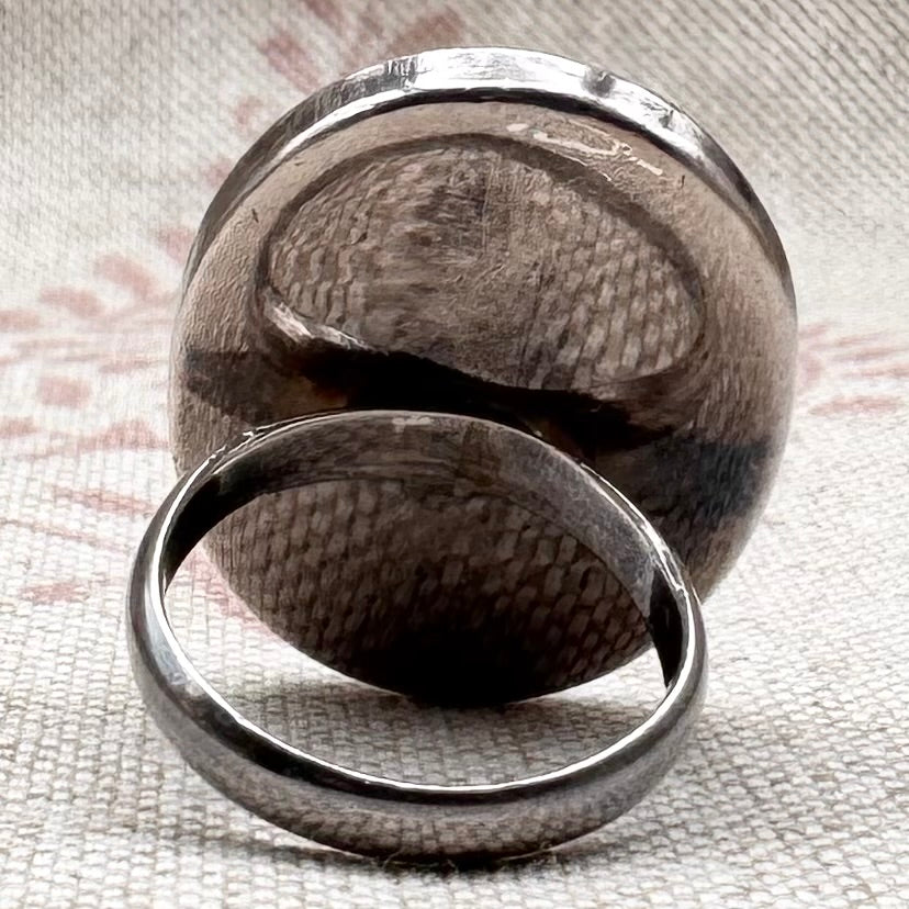 Obsidian ring, size M/6