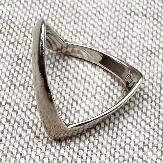 Wishbone ring, size N.5/7