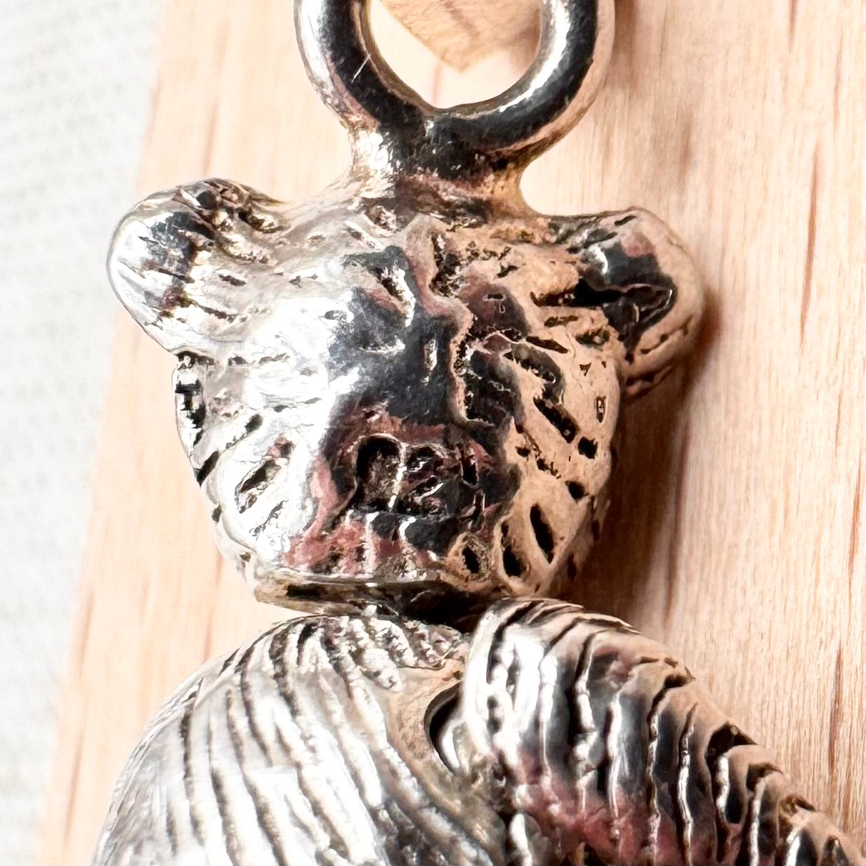 Teddy bear pendant – articulated design
