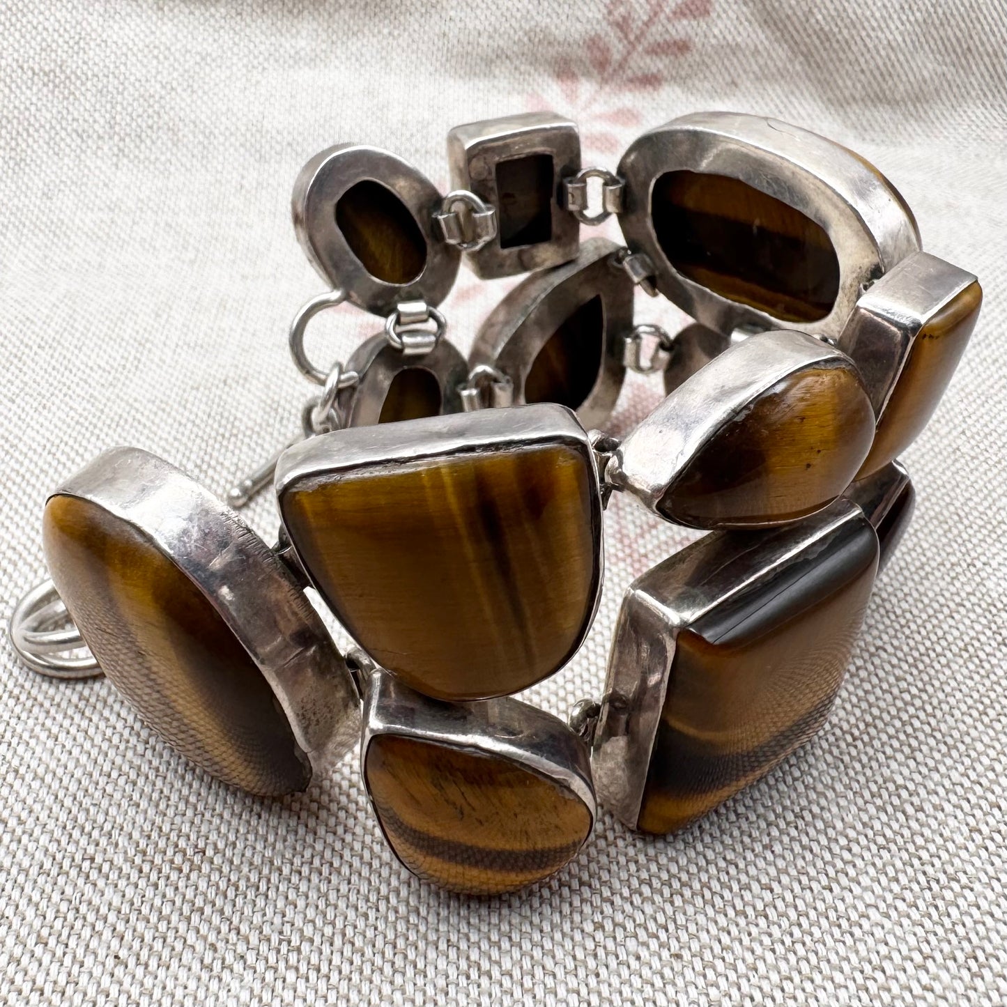 Tiger eye bracelet