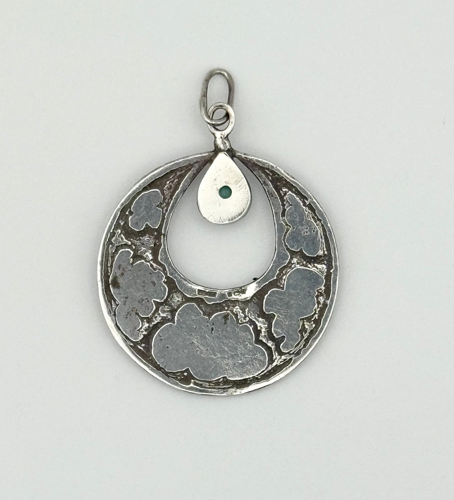 Flying geese pendant, Birmingham 1986