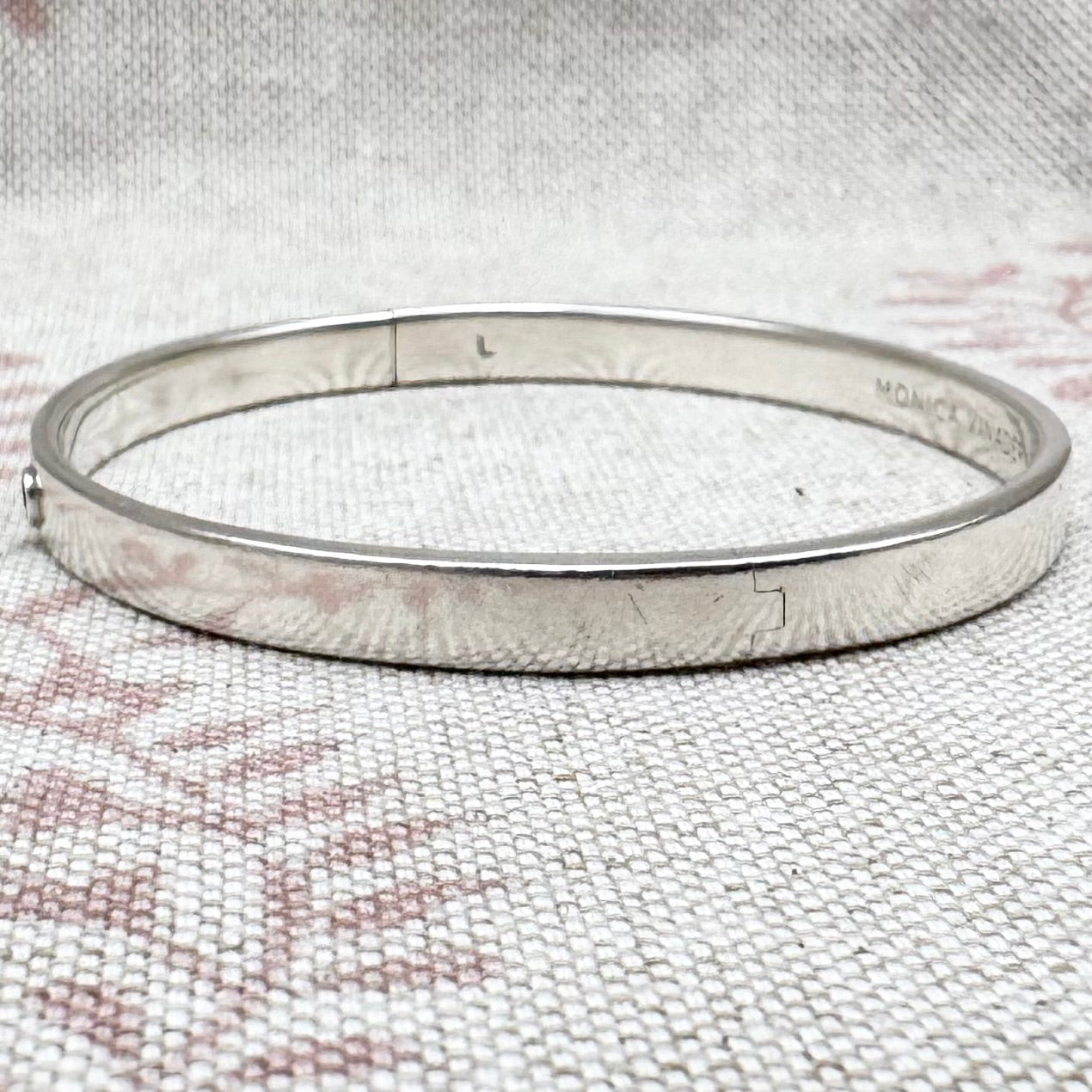 Monica Vinader bracelet with single diamond (lab-grown)