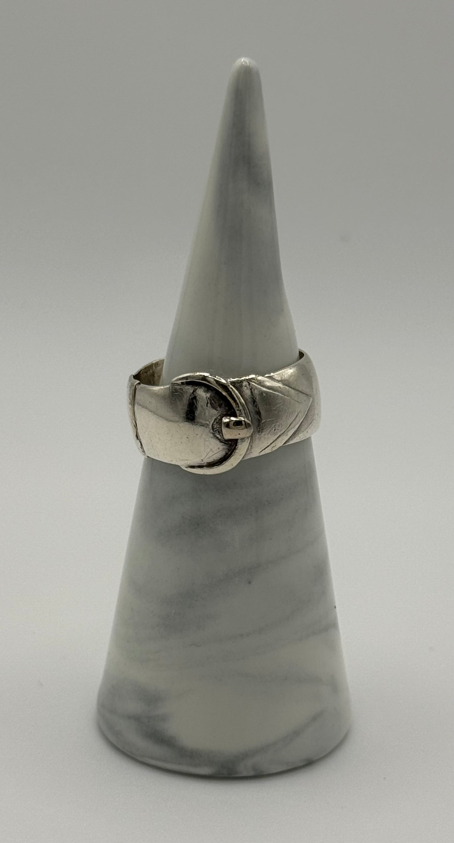 Buckle ring, Chester 1920, size P.5/8