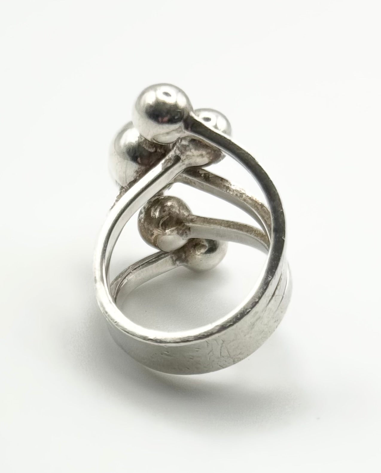 Bold sculptural statement ring – London hallmarks, size L/5.5