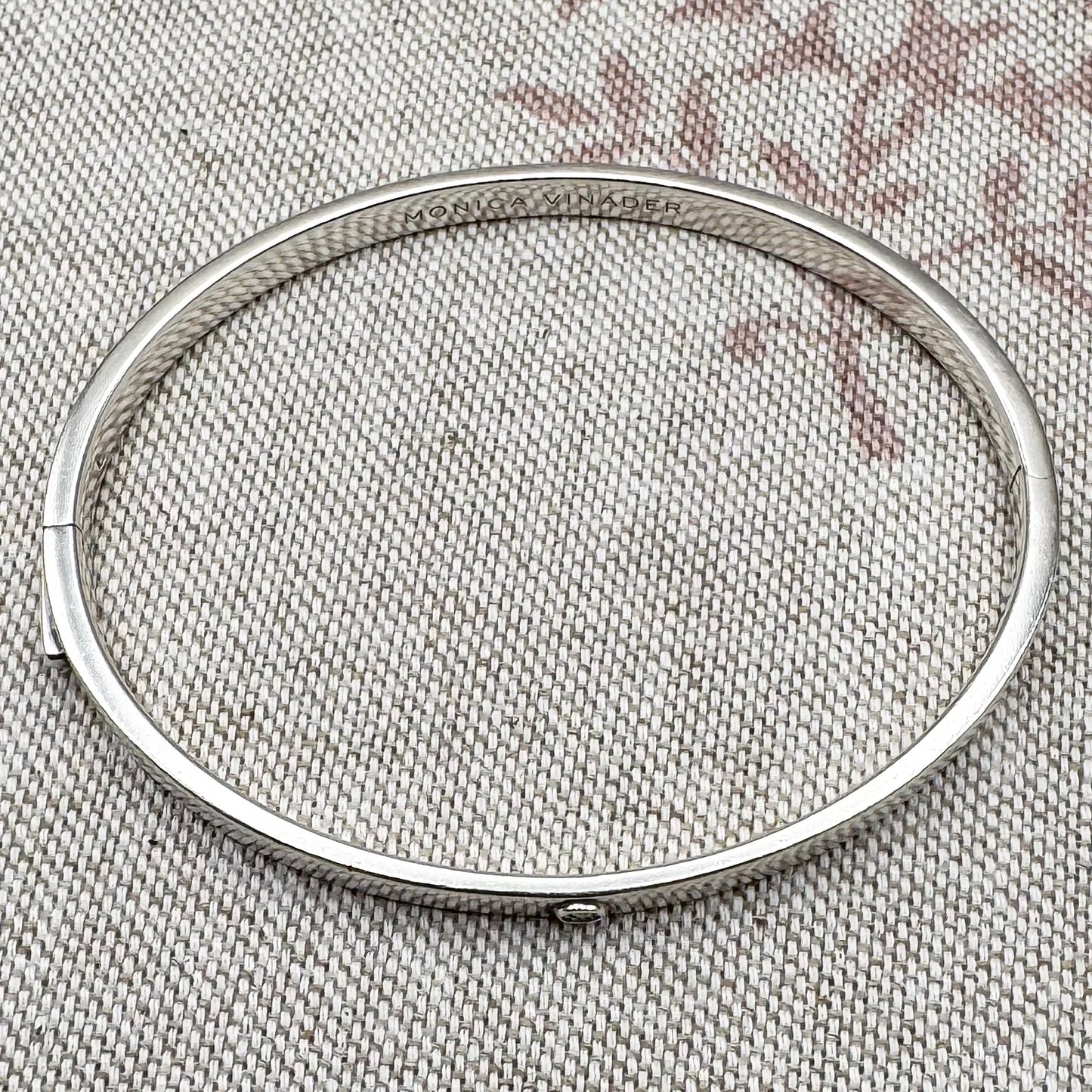 Monica Vinader bracelet with single diamond (lab-grown)