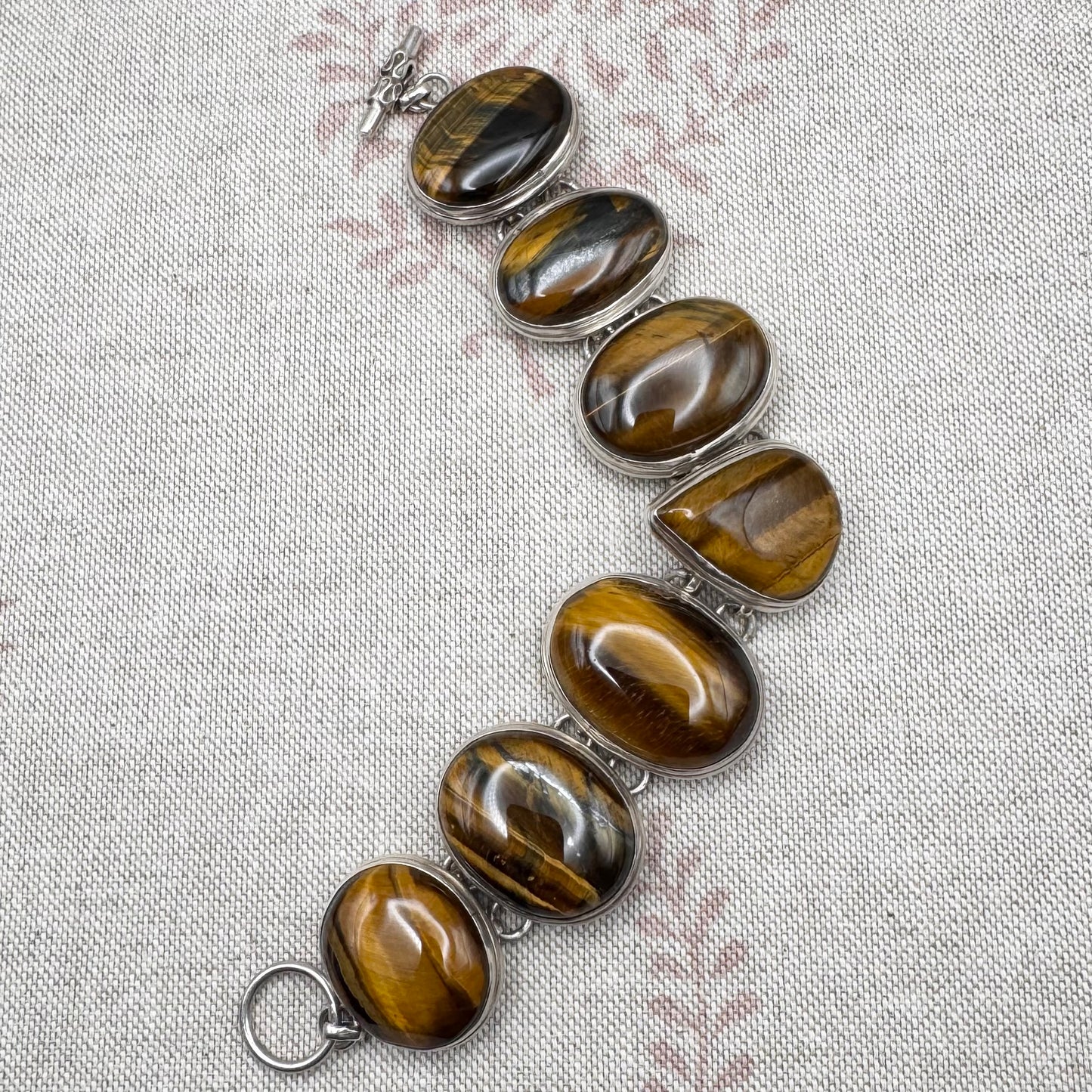 Tiger eye bracelet