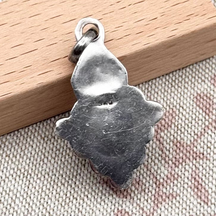 Vintage silver and coral pendant – ornate artisan design