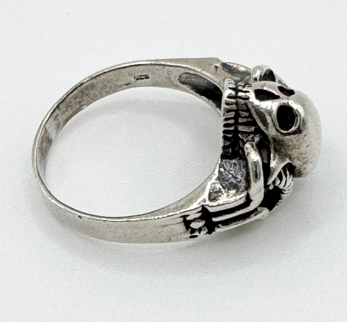 Skull ring, size Y.5/12