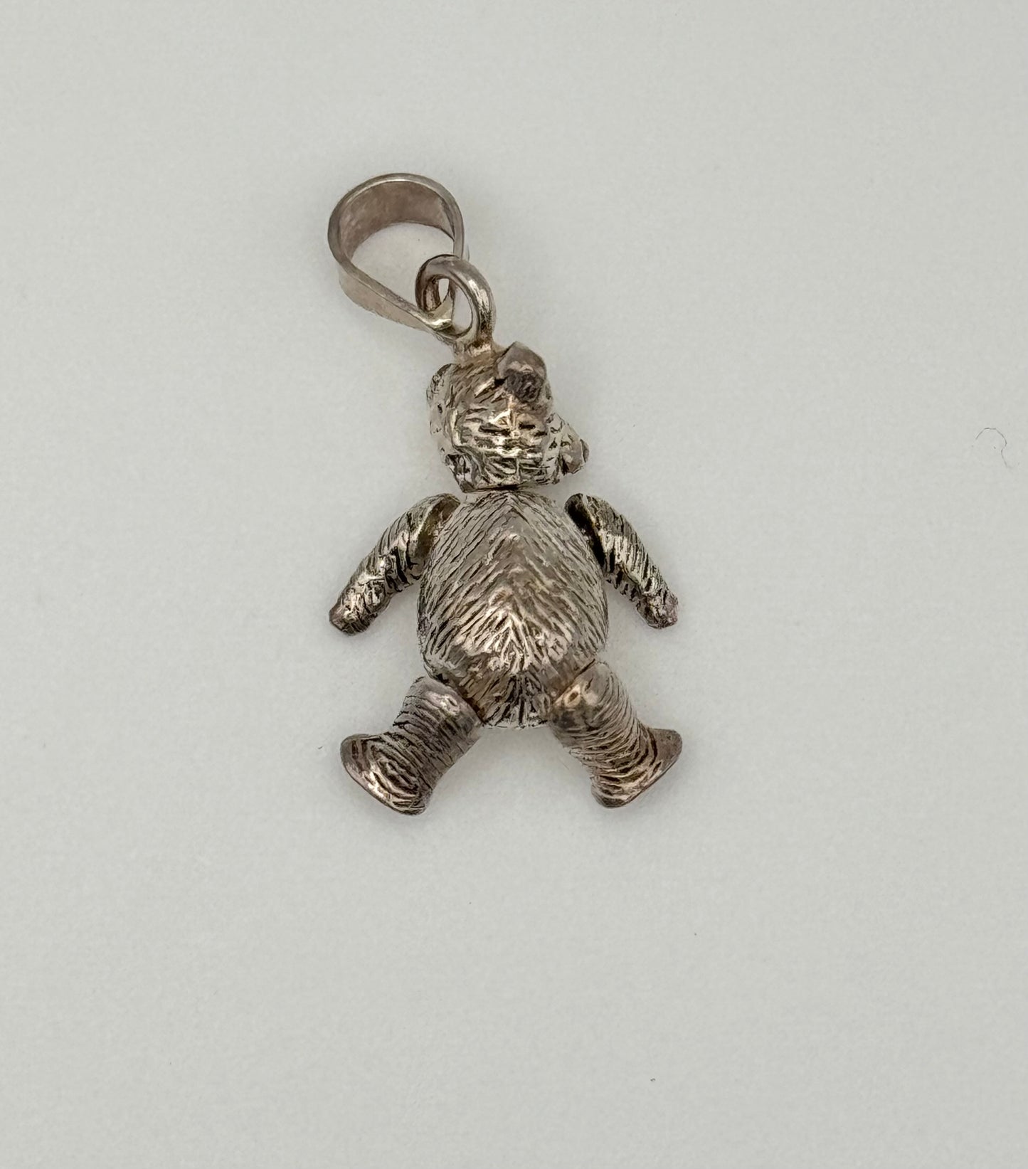 Teddy pendant