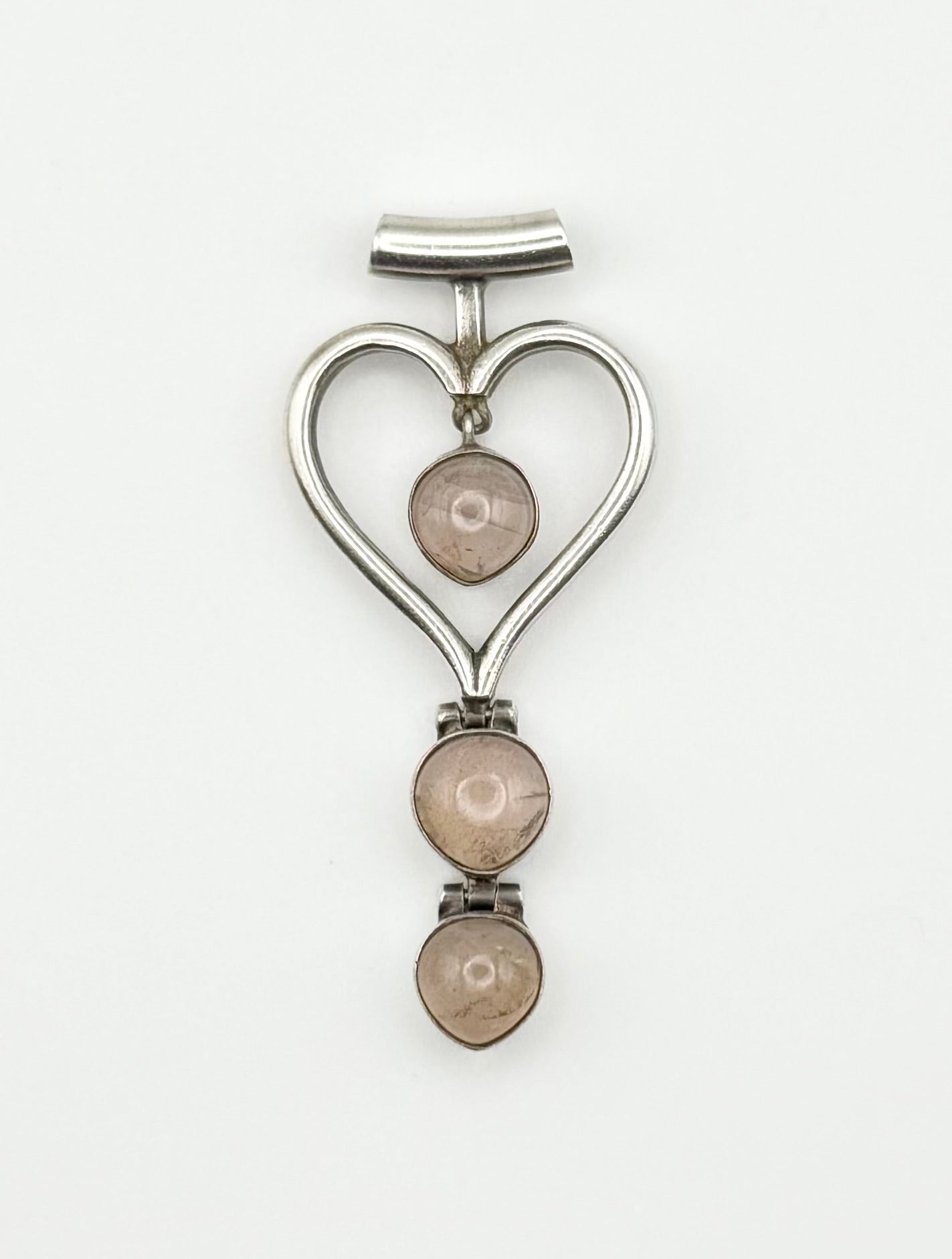 Heart pendant with rose quartz – romantic gemstone necklace