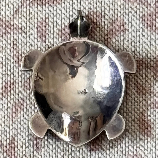 Silver & abalone shell turtle pendant
