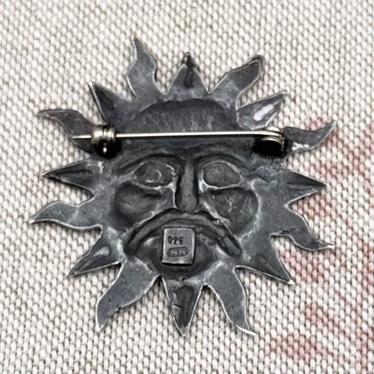 Handcrafted vintage ‘Sun in Splendour’ brooch