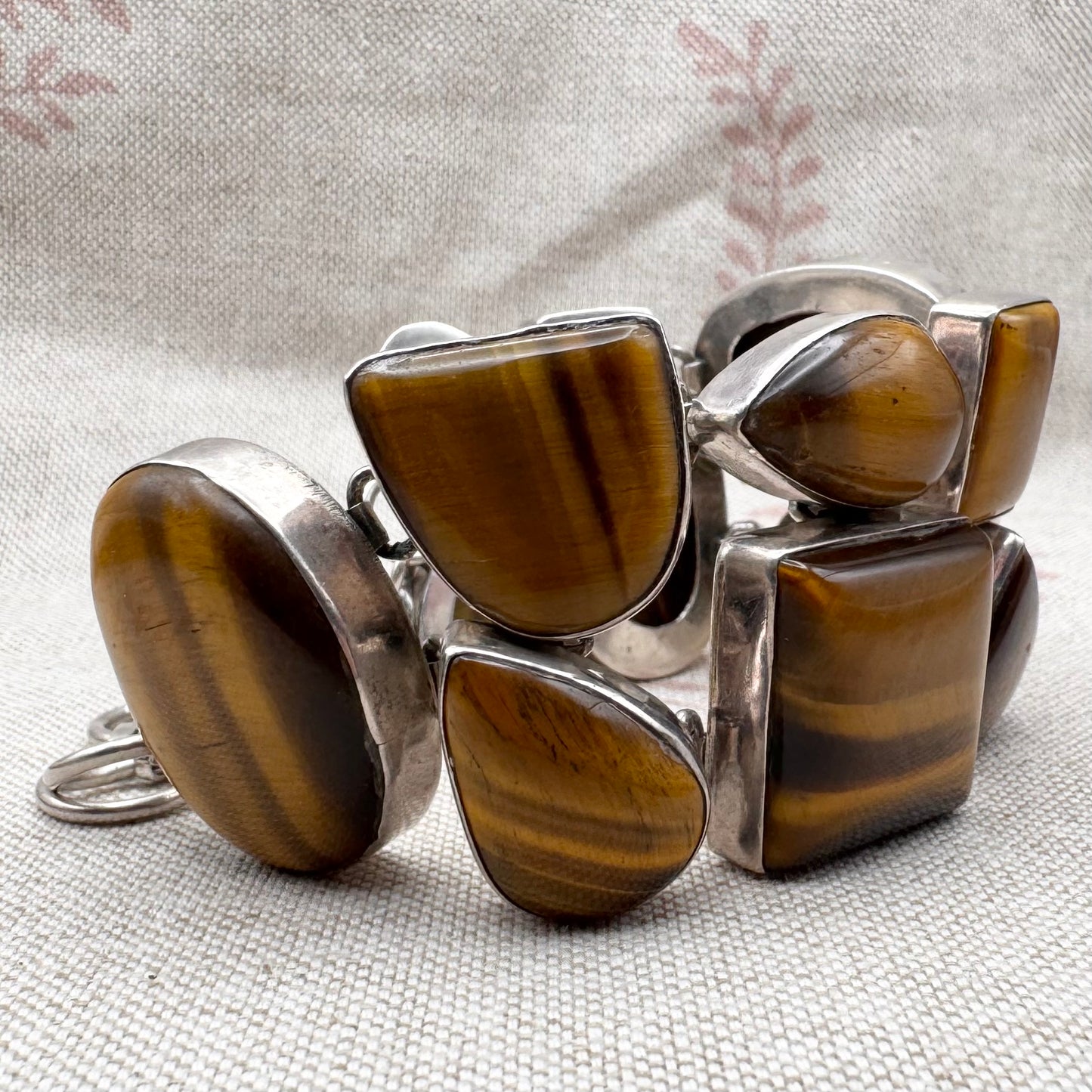 Tiger eye bracelet