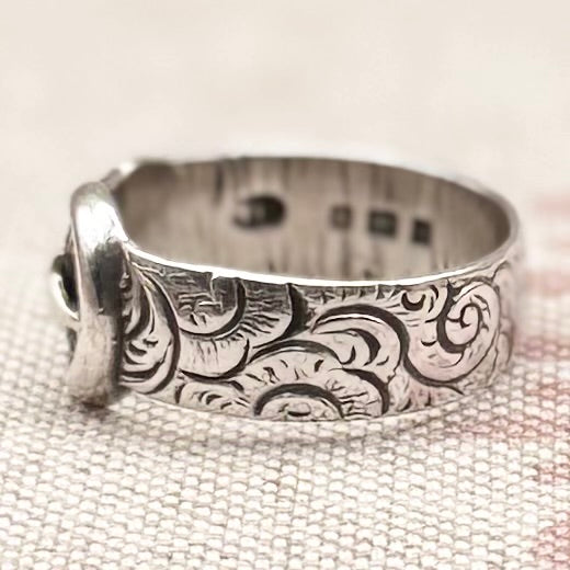 Antique Edwardian buckle ring – hallmarked Birmingham 1906, size T (US 9.5)