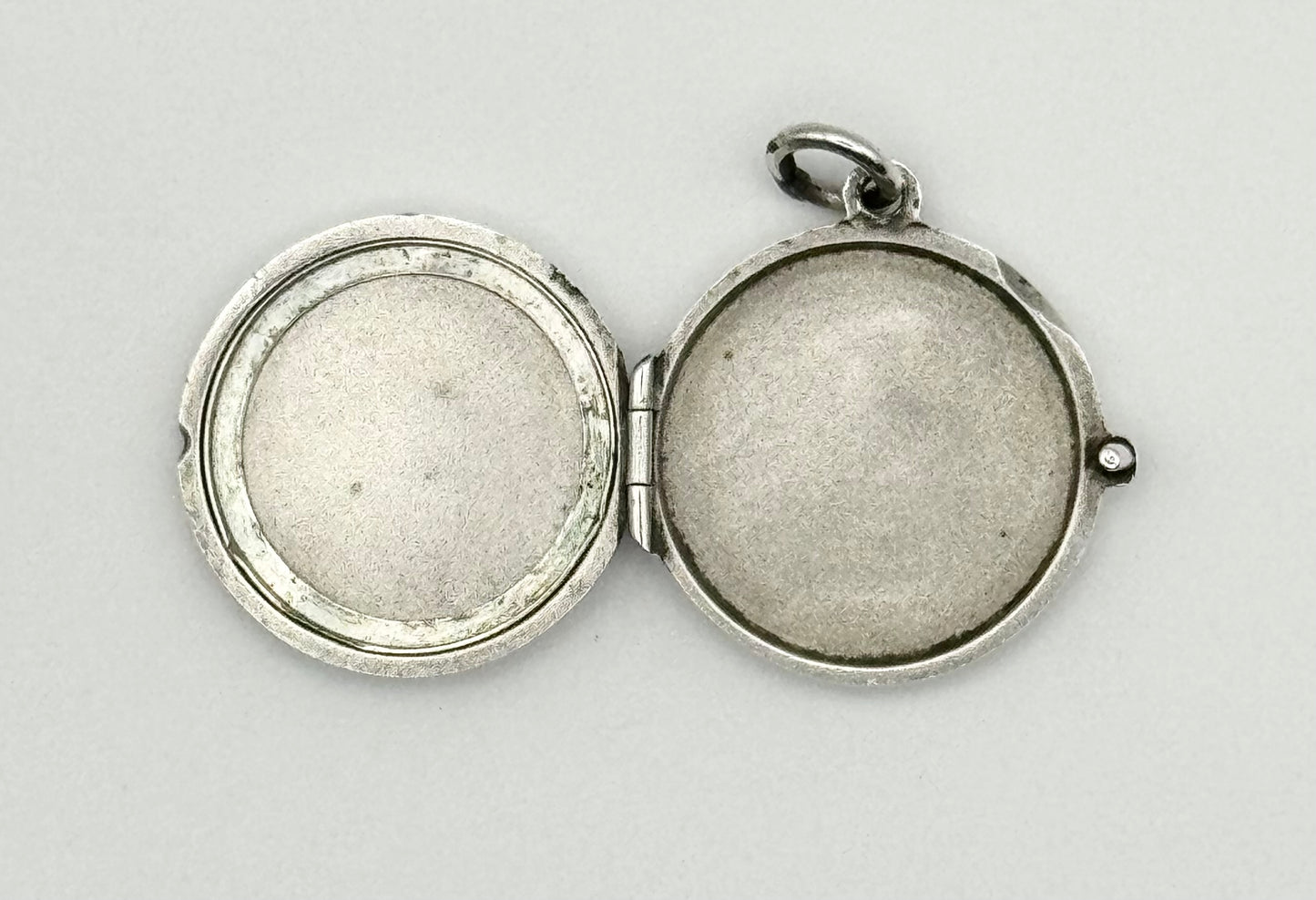 Silver locket, London 1978