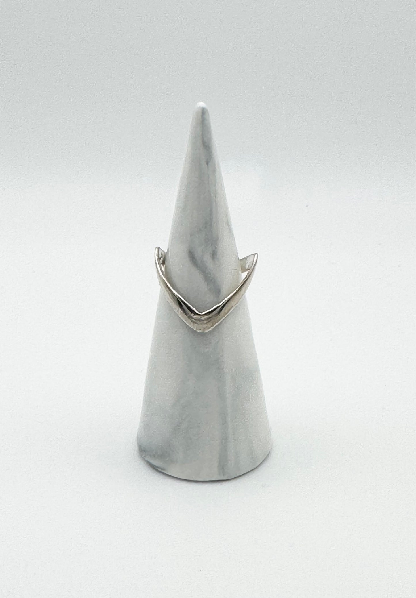 Wishbone ring, size N.5/7