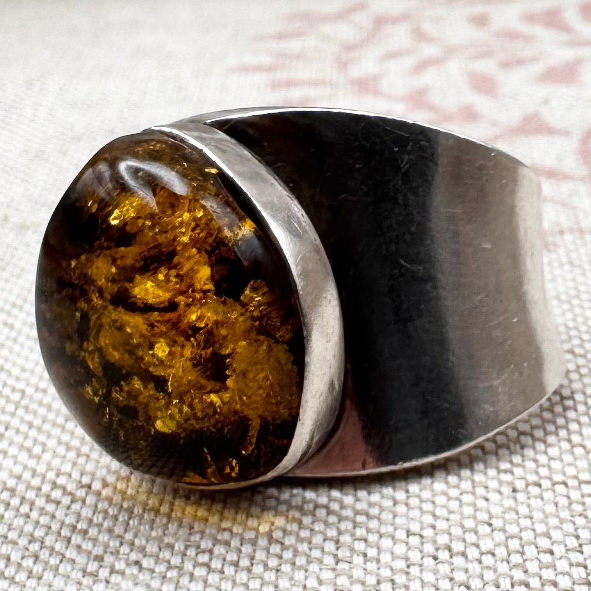Chunky and adjustable amber ring, size L/5.5
