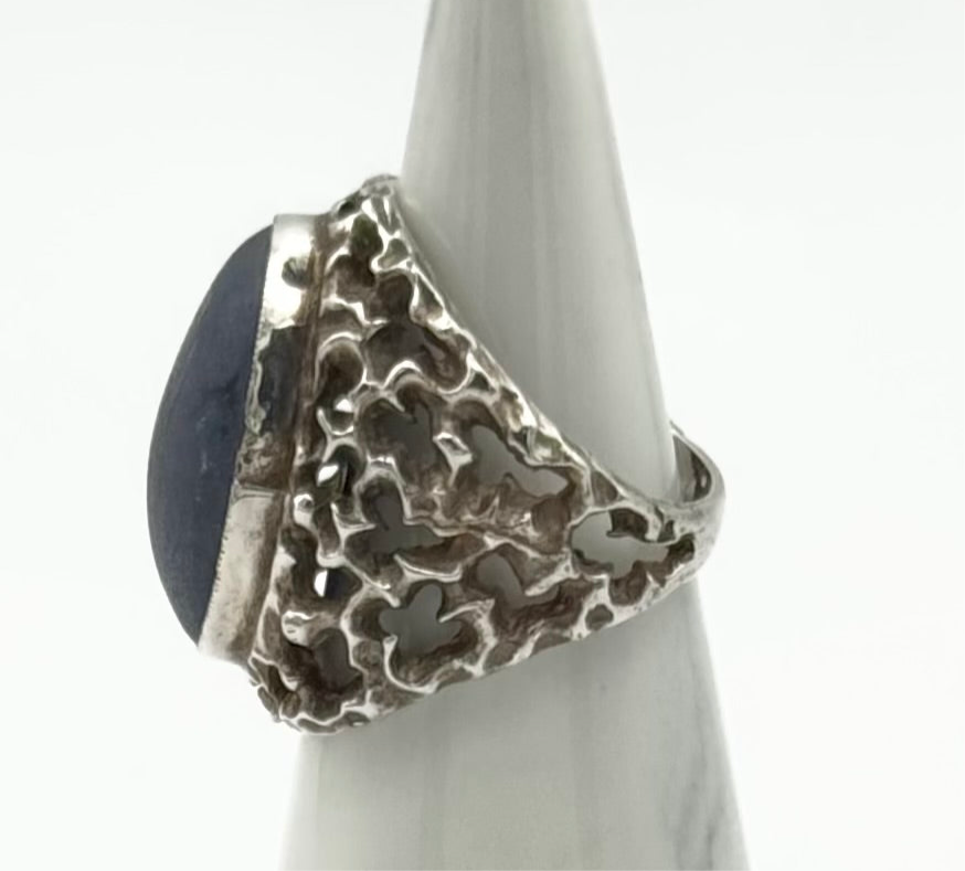 Vintage hallmarked ring with unique muted blue stone, size K.5/5.5