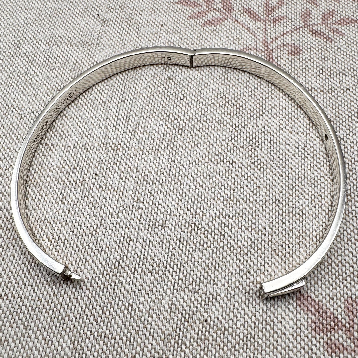 Monica Vinader bracelet with single diamond (lab-grown)