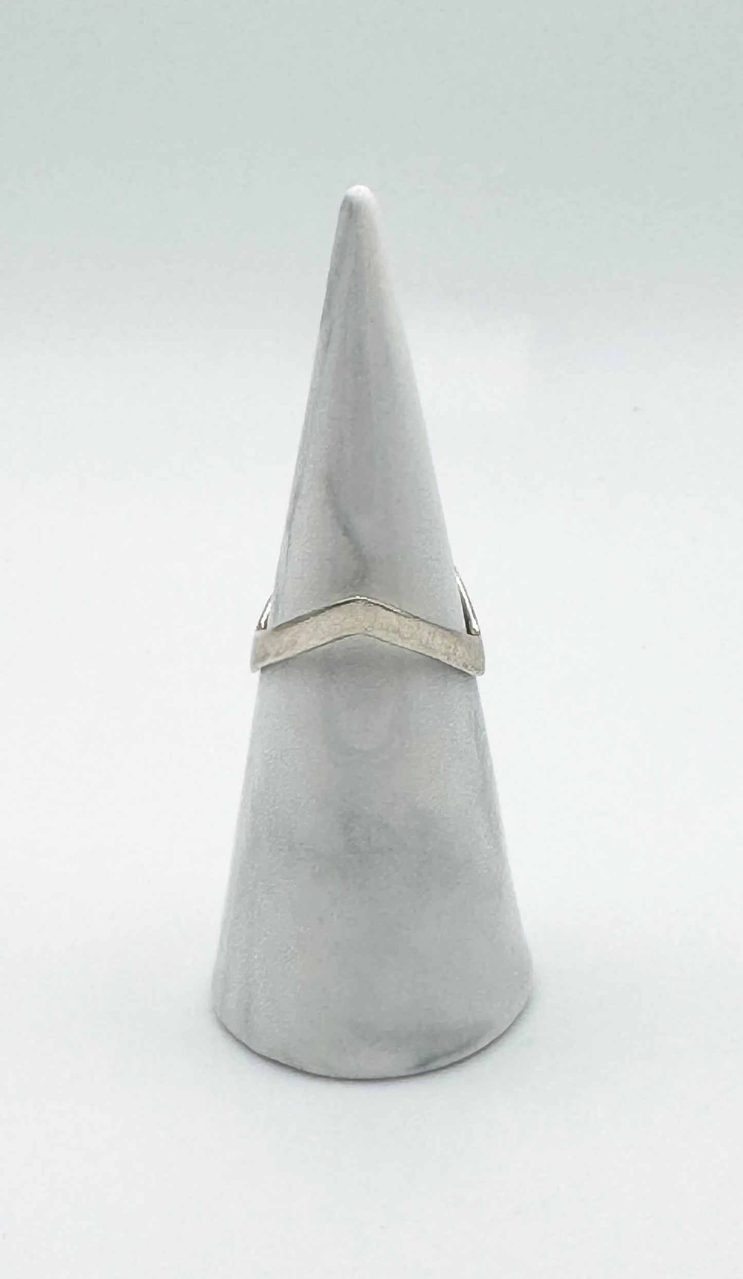 Wishbone ring, size N.5/7