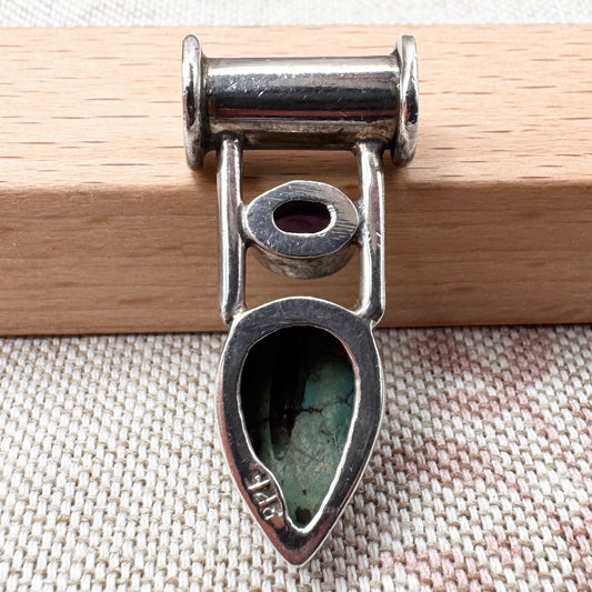 Silver pendant with turquoise and amethyst