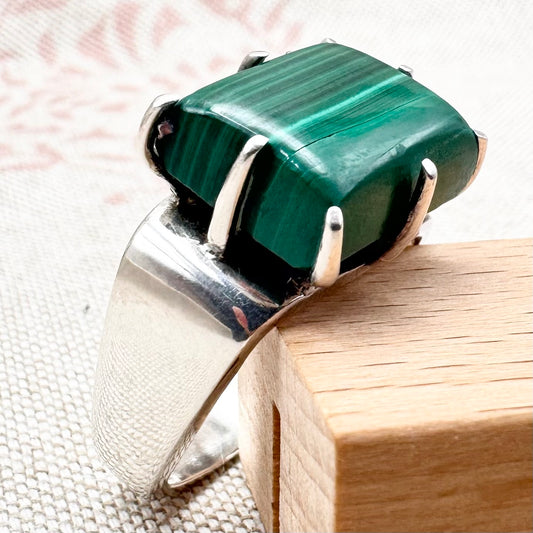 Chunky malachite ring with square band, size O (US 7.5)