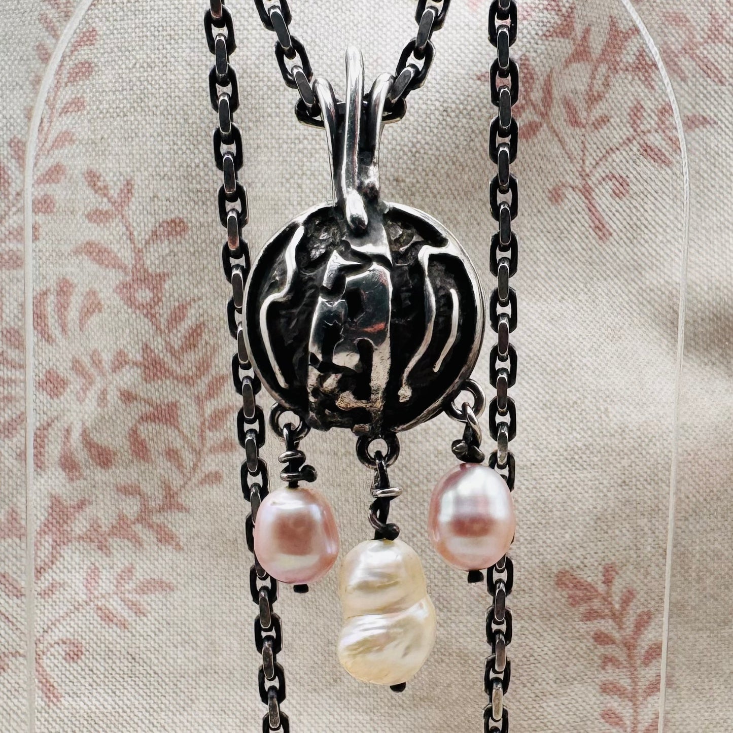 Artisan silver necklace with pearls