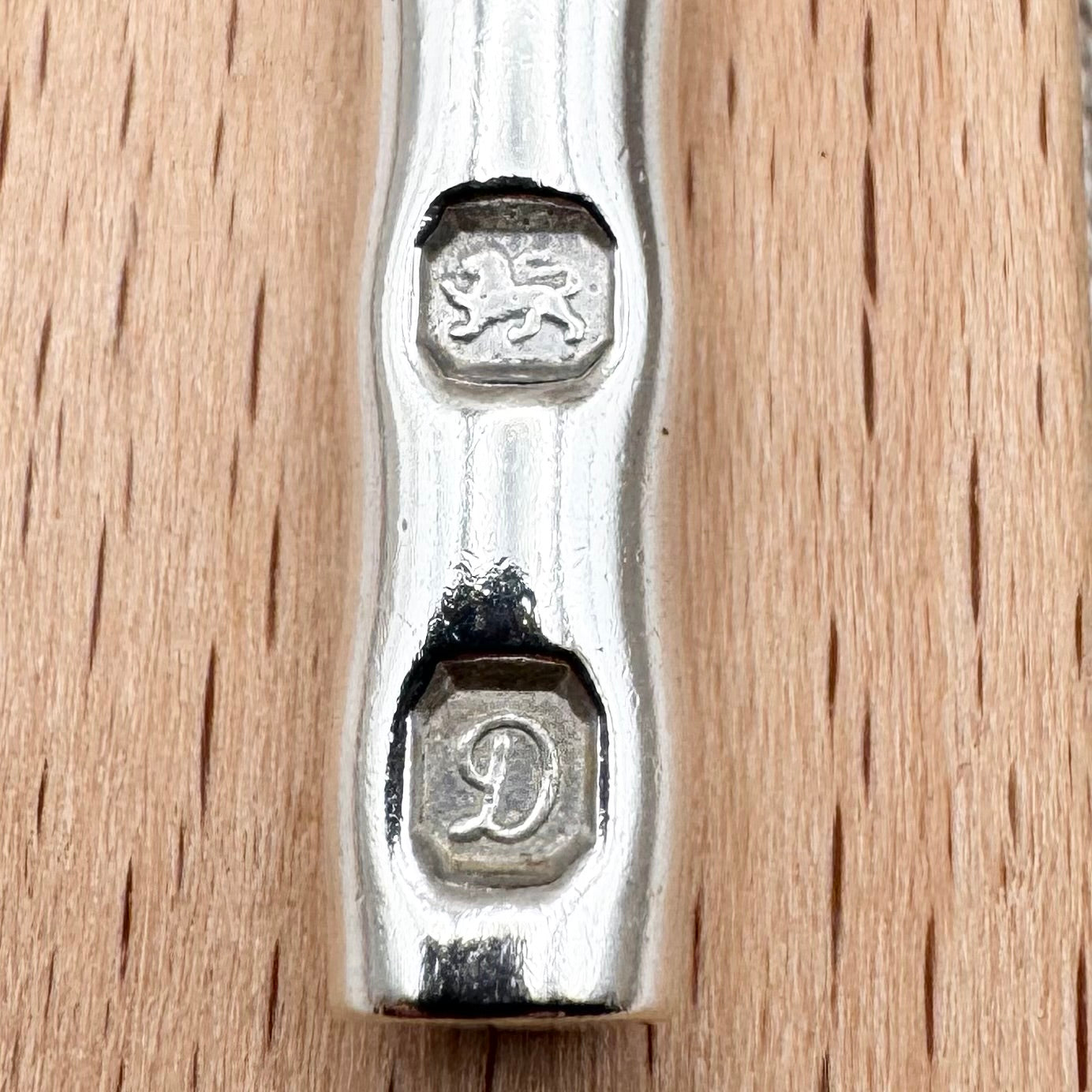 Vintage silver ingot pendant, hallmarked Birmingham 1978