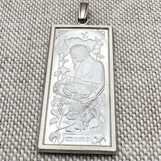 Collectable vintage silver zodiac pendant – Cancer, hallmarked Birmingham 1979