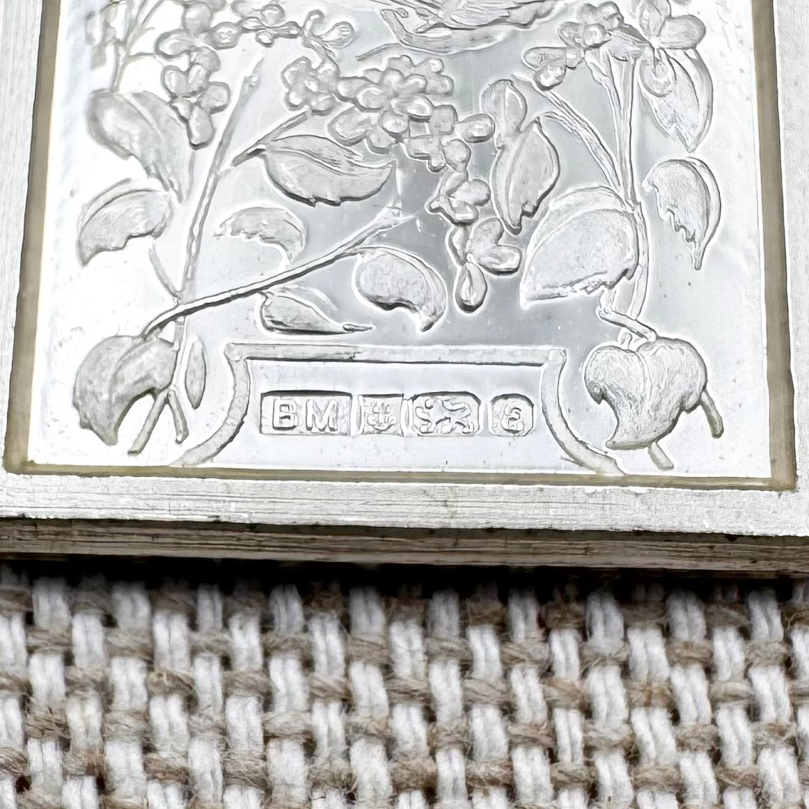 Collectable vintage silver zodiac pendant – Cancer, hallmarked Birmingham 1979