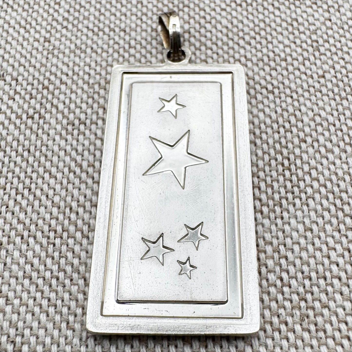Collectable vintage silver zodiac pendant – Cancer, hallmarked Birmingham 1979