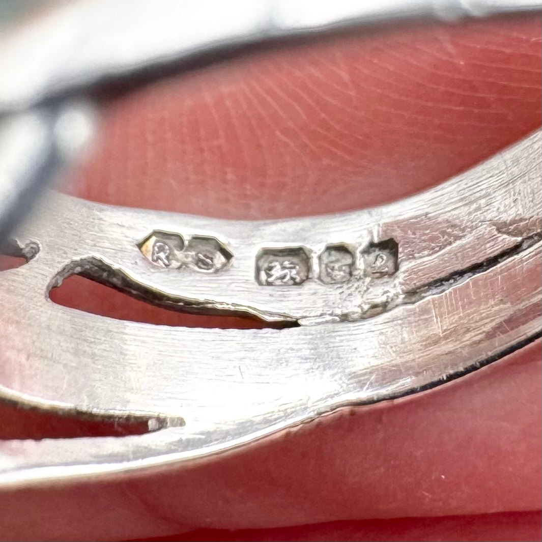 Abstract silver ring with turquoise, size P (US 7.5), hallmarked London 1985