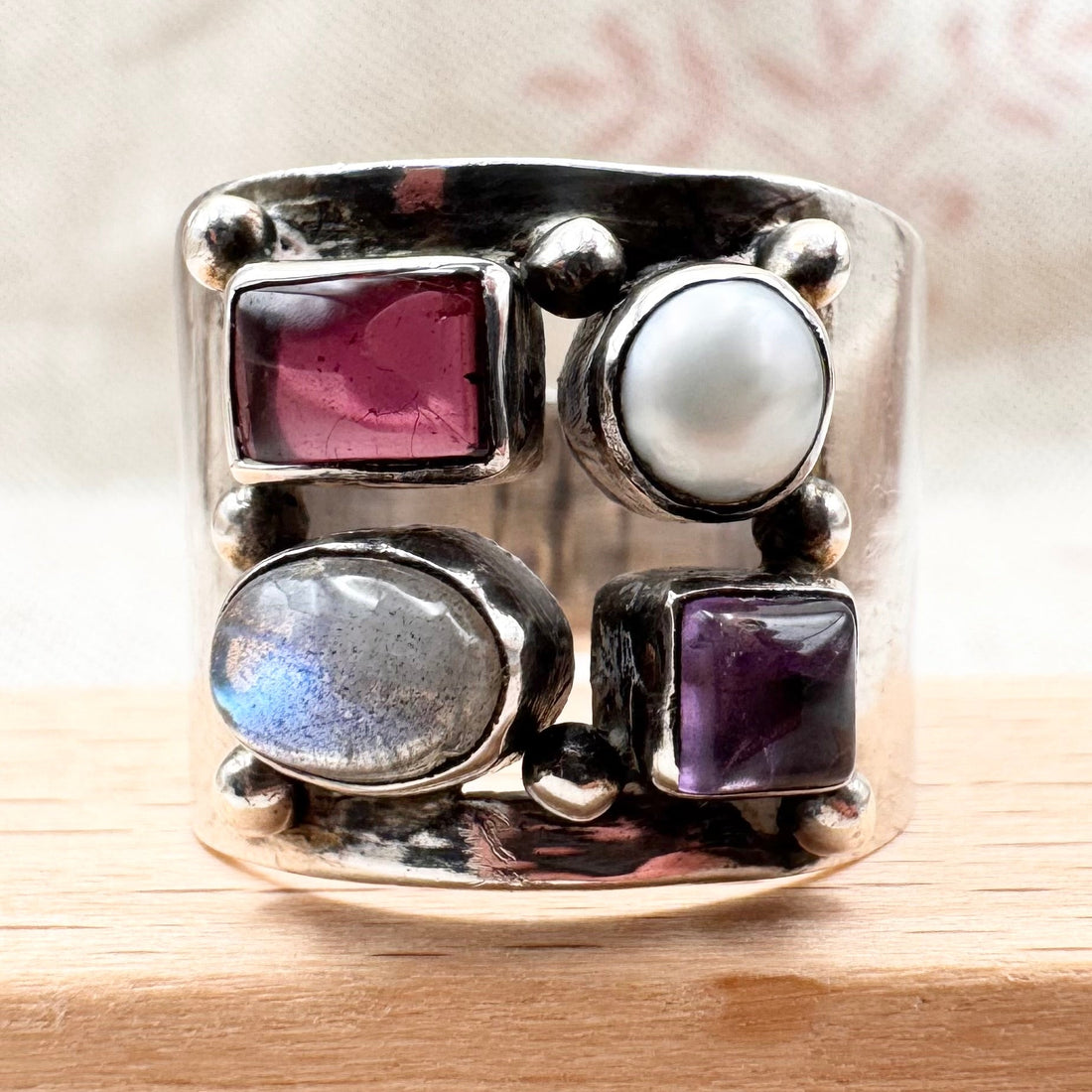 The language of stones before birthstones