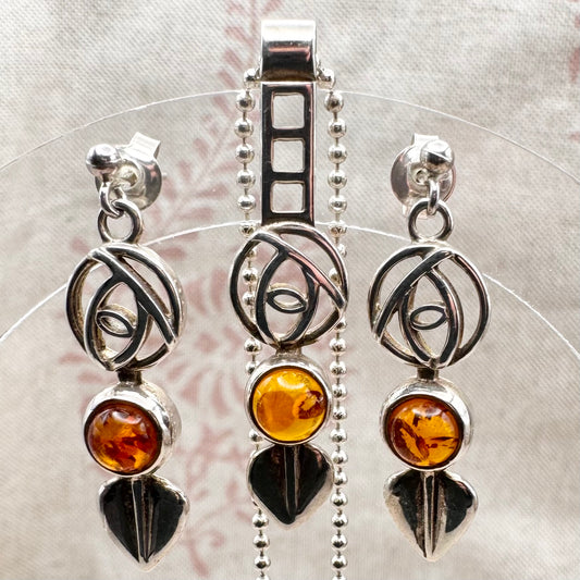 Rennie Mackintosh necklace and earrings