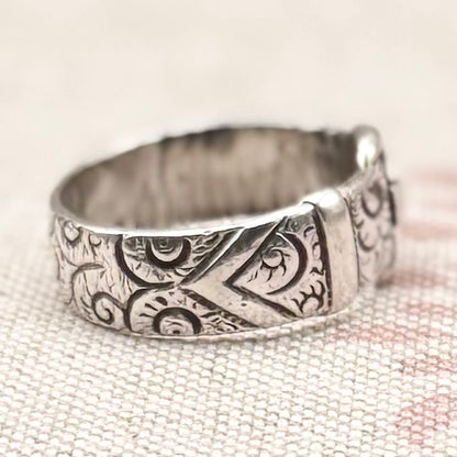 Antique Edwardian buckle ring – hallmarked Birmingham 1906, size T/9.5