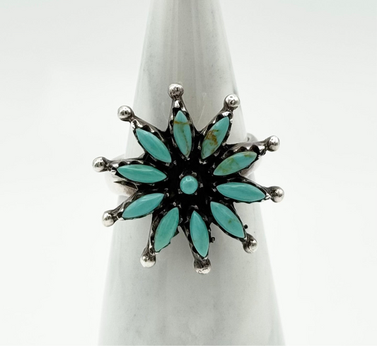 Turquoise ring in starburst floral design, size P/7.5