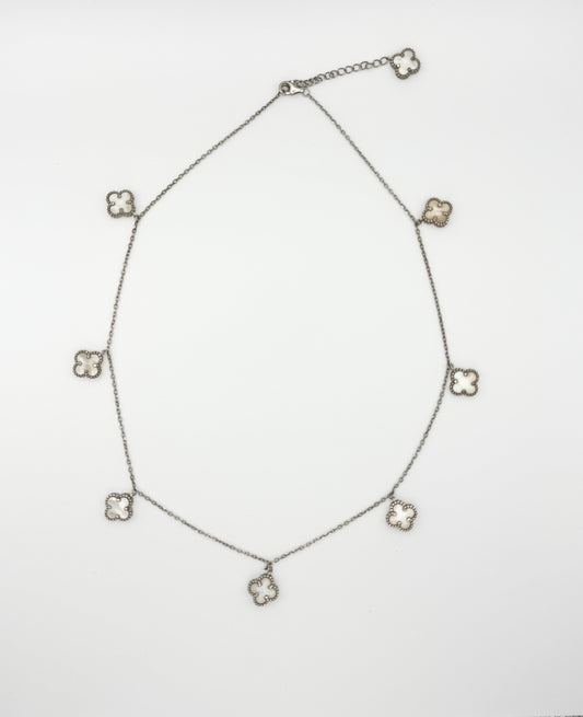 Clover necklace
