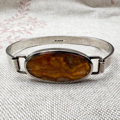 Silver banded agate bangle, hallmarked Sheffield 1978