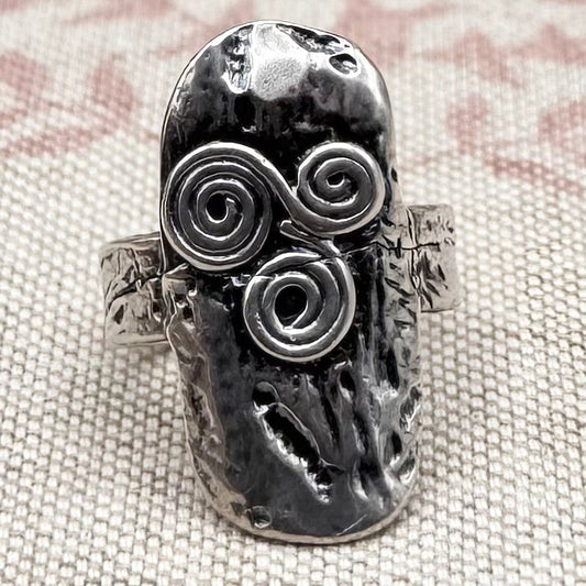 Triskelion ring, Dublin 1992, size N.5/7