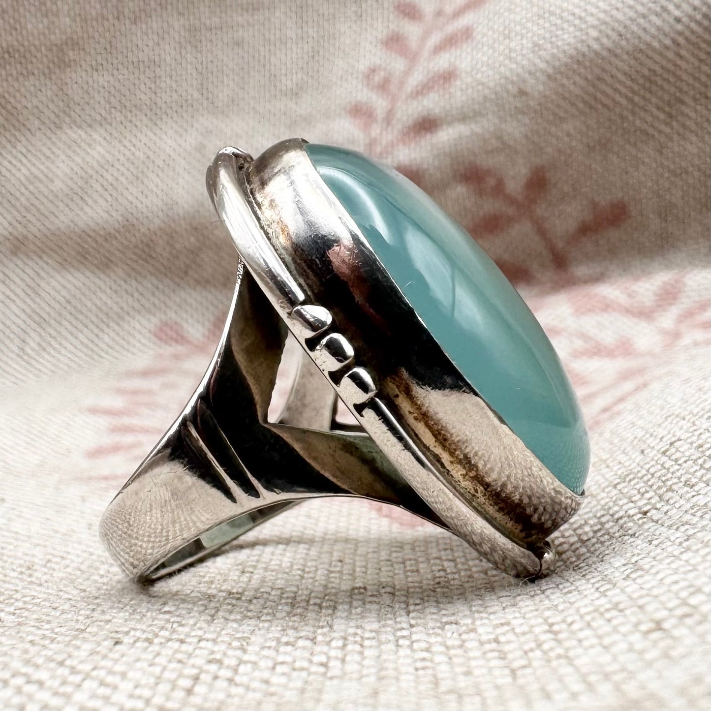 Aqua chalcedony and silver ring, size M.5 (US 6.5)