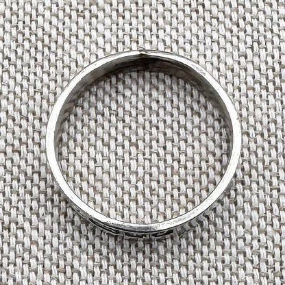 Silver hallmarked band ring, London 1998, size O (US 7.25)