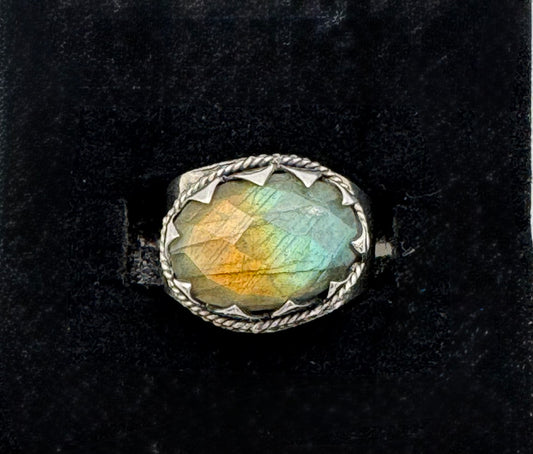 Labradorite ring, size M/6