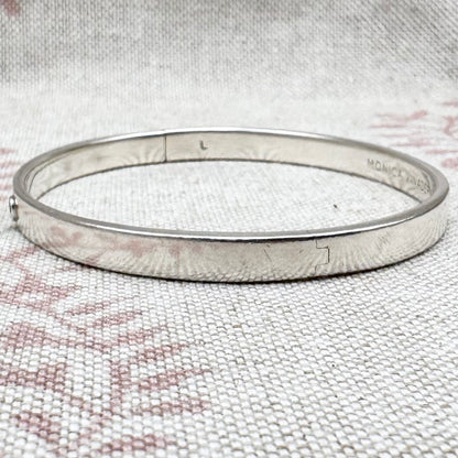 Monica Vinader bracelet with single diamond (lab-grown)