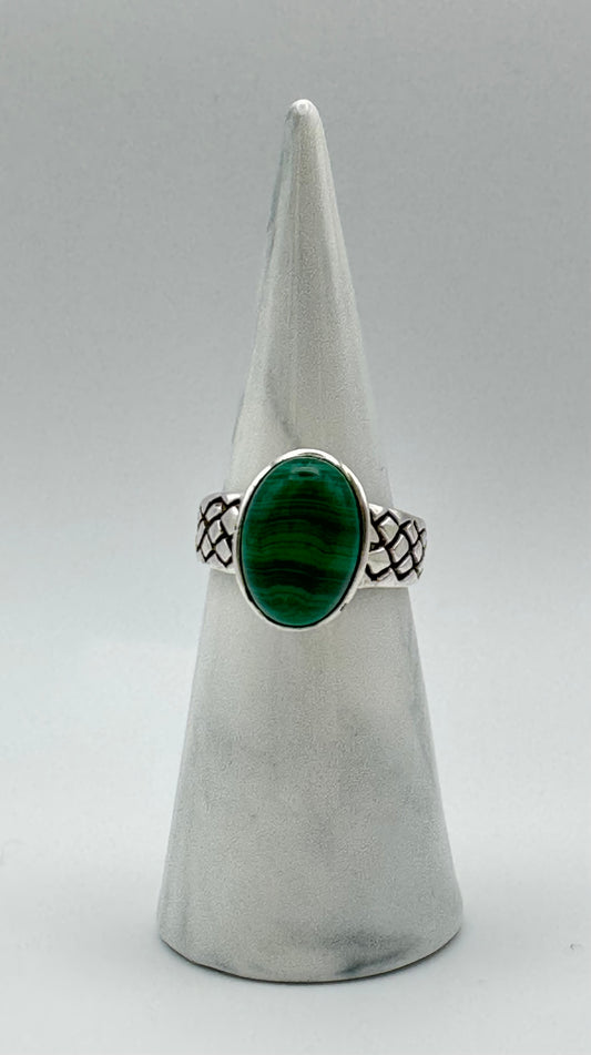 Malachite ring, size P/7.5