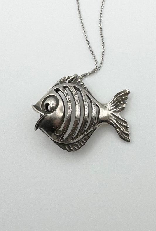 3D Fish necklace