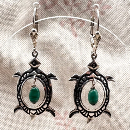 Malachite turtle earrings – handcrafted nature-inspired jewellery