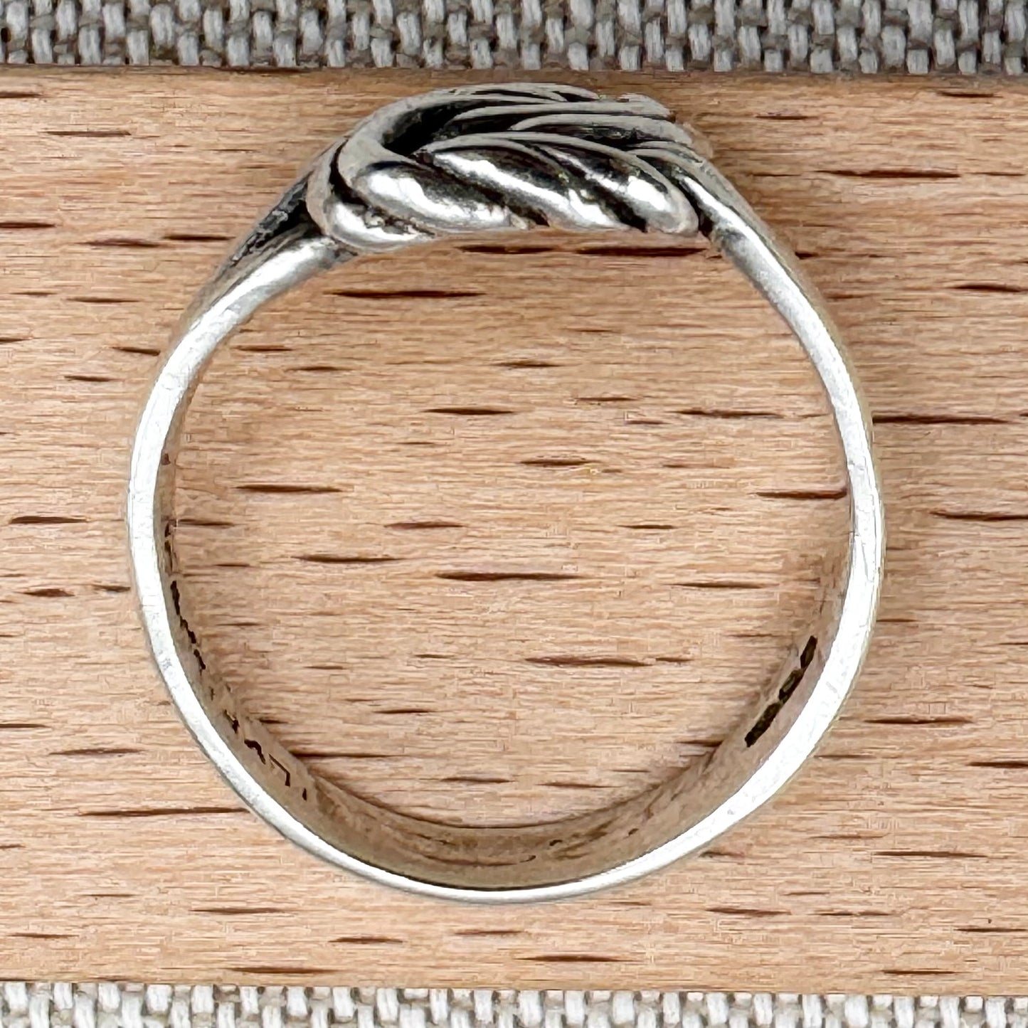 Silver knot ring, hallmarked London 1974, size M (US 6)